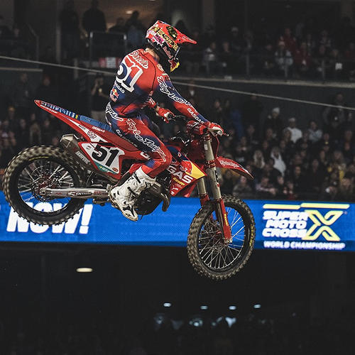 JUSTIN BARCIA COMES OUT SWINGING AT ANAHEIM SX SEASON OPENER